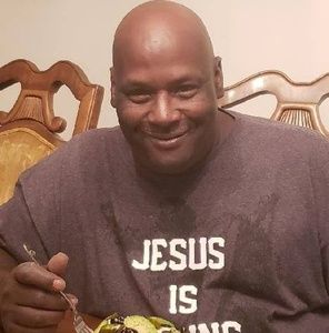 Meet your Posher, Larry